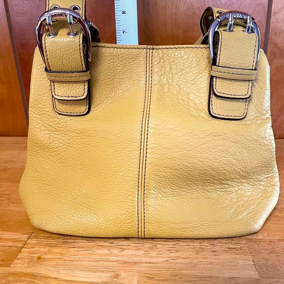 Tignanello women's purse - Picture 3 of 11